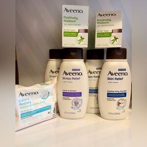 Aveeno Skincare Set - Body Wash, Moisturizer, Wipes